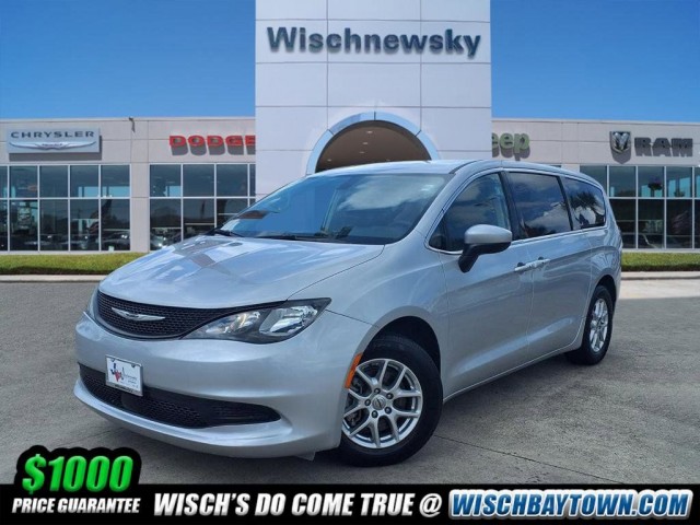 BUY CHRYSLER VOYAGER 2022 LX, Local Autos Online LLC